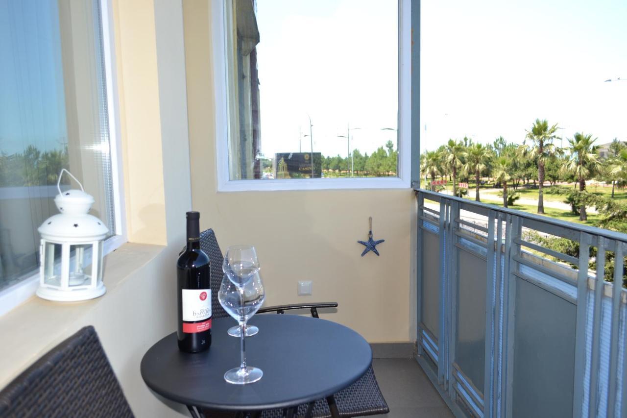Seaside Luxury Apartment 巴统 外观 照片
